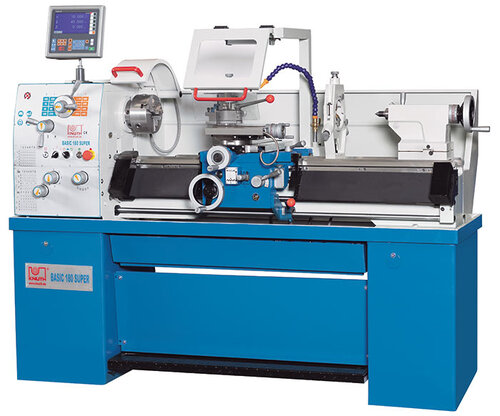 Basic 180 Super - Heavy mechanic's lathe with extensive accessories, extra wide bed and high cutting performance
