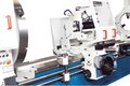 Rigid rests are included in the machine's standard equipment