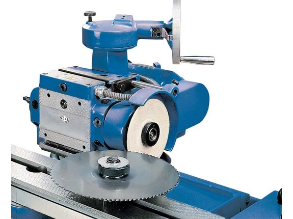 Saw blade sharpening