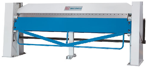 SBS E - Heavy manual folding machine with segmented upper tool and manual crowning for large working length requirements