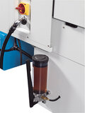 The central lubrication system simplifies maintenance