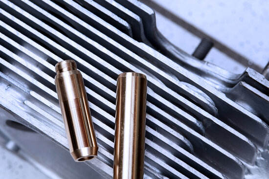 ABP Racing Ralf Welzmüller e.K. Breitwasenring 32, 72135 Dettenhausen, Germany Phone: +49 (0)7157-620222 www.abp-racing.de